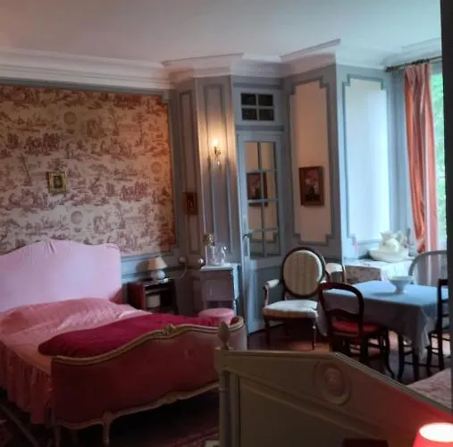 Gasthuis Maysou De Noe 3*